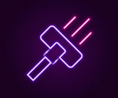 Parlayan neon hattı elektrik süpürgesi ikonu siyah arkaplanda izole edildi. Renkli taslak konsepti. Vektör