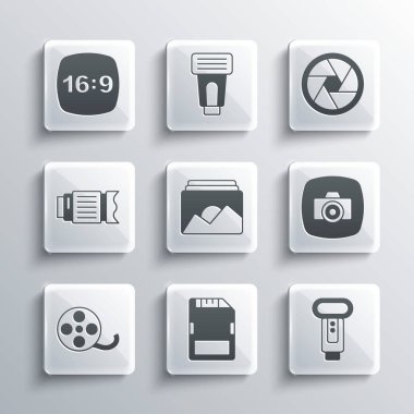 Hafıza kartı fotoğraf makinesi flaş kare film makarası fotoğraf lensi 16 ve deklanşör simgesini ayarla. Vektör.