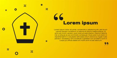 Siyah Pope şapka simgesi sarı arka planda izole edildi. Hristiyan şapkası işareti. Vektör.