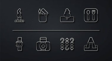 Kamp ateşi, kol saati, çatal ve kaşık ızgara şiş kebap şiş, ilk yardım çantası, çakmak, turist çadırı ve ağaç ikonu. Vektör