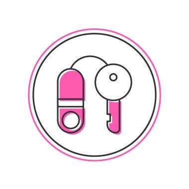 Beyaz arkaplanda izole edilmiş anahtar simgesi ile ana hatları doldurulmuş Ev. Ev anahtarının konsepti. Vektör.