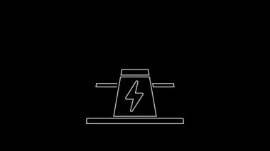 Beyaz hat elektrik santrali ve fabrika ikonu siyah arka planda izole edildi. Enerji endüstrisi konsepti. 4K Video hareketli grafik canlandırması.