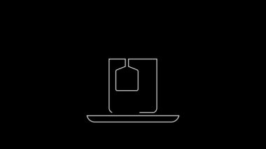 Siyah arka planda izole edilmiş çay poşeti ikonu olan beyaz çay fincanı. 4K Video hareketli grafik canlandırması.