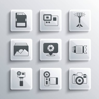 Kamera Fotoğraf Kamerası lens deklanşör Aksiyon ekstrem çerçeve SD kart ve Stüdyo ampul softbox simgesini ayarlayın. Vektör.