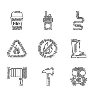 İtfaiyeci baltası gaz maskeli hortum makarasını üçgen ve kova ikonunda tutuşturma. Vektör.