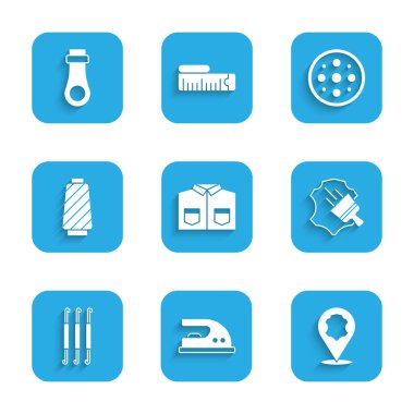 Gömlek Elektrikli Deri Örgü Kancası dikiş düğmesi ve fermuar simgesini ayarla. Vektör.