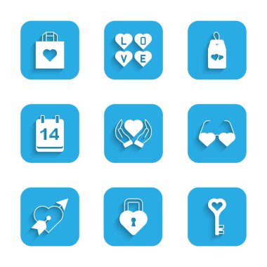 Kalbin şeklini ayarlayın Castle. Anahtar şekilli aşk gözlükleri. 14 Şubat 'ta ok takvimi ile Amour. Vektör.