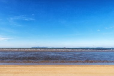 Güney Kore, Daebudo 'daki Bangameori sahiline gelgit dalgaları yerleşiyor.