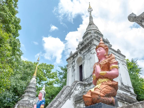 Escultura templo tailandês — Fotografia de Stock