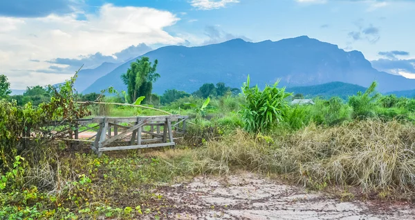 Arquitectura de madera pequeña — Foto de Stock