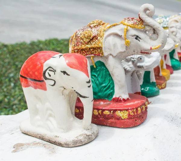 Socha thajský slon v chrámu — Stock fotografie