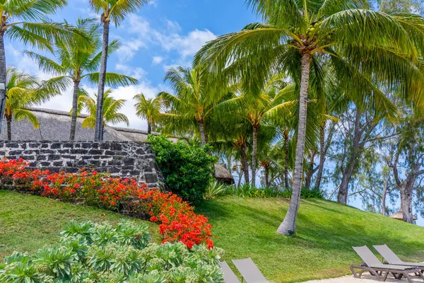 Mauritius Island - 04.11.2021: Canonnier Beachcomber Hotel. Tropiskt paradis ö semester på hotellet. — Stockfoto