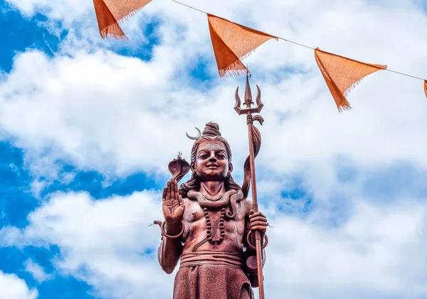 世界上最高的湿婆寺 大巴萨寺的湿婆塑像 高33米 毛里求斯重要的后殿 优质照片 — 图库照片