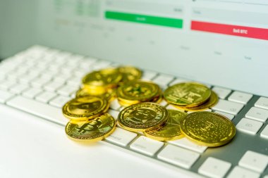 Laptop Klavyesinde Şifreleme Bozukluklarının Yakın Görüntüsü. Yüksek kalite fotoğraf