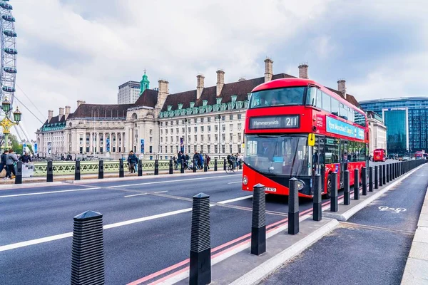 Londra Inghilterra 2022 Famoso Autobus Turistico Rosso Due Piani Che — Foto Stock