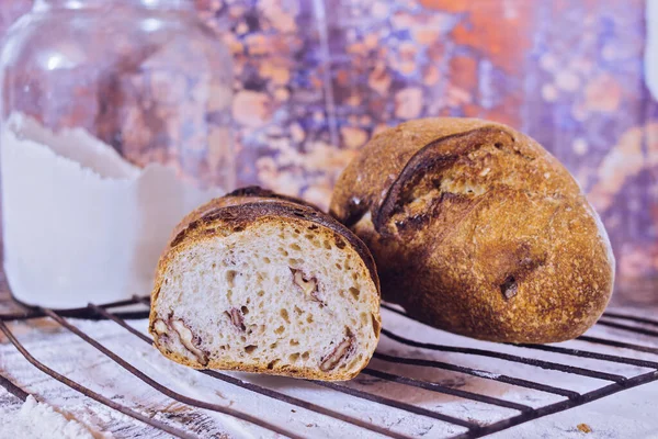 Fresh Sourdough Bread Walnuts Sliced Grill — Foto Stock