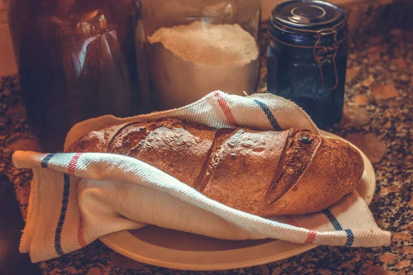 Fresh Sourdough Bread Counter Wrapped Cloth — Stock Photo, Image