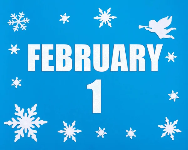 Pierwszy Lutego Zimowe Niebieskie Tło Płatkami Śniegu Aniołem Datą Kalendarzową — Zdjęcie stockowe