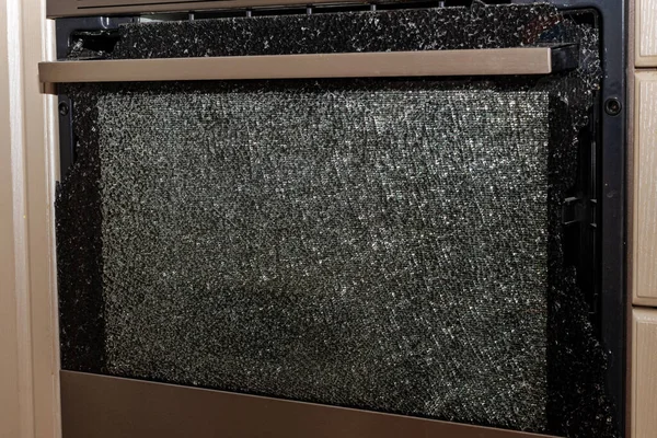 Pintu Oven Yang Rusak Tertutup Close Pandangan Depan Pecah Kaca — Stok Foto