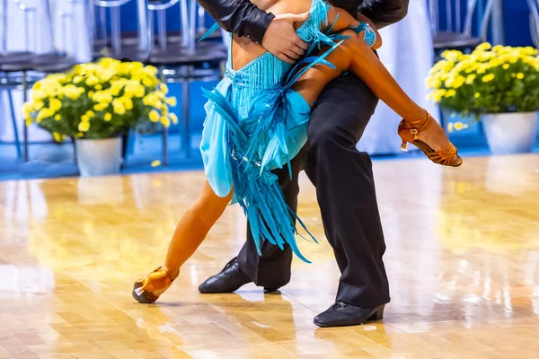 Žena Muž Tančí Latinský Program Mezinárodní Soutěž — Stock fotografie