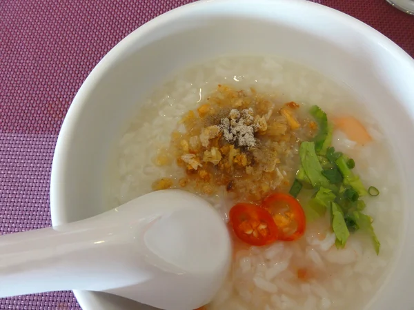Рис или рисовый суп — стоковое фото