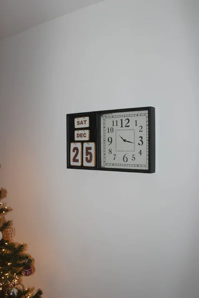 Décoration Arbre Noël Rouge Vert Blanc Horloge Murale Vintage Étoile — Photo