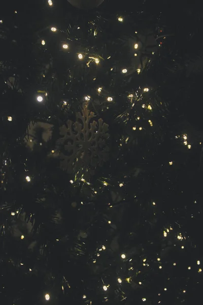 Kerstboom Decoratie Goud Rood Groen Wit Ster Vintage Muur Klok — Stockfoto