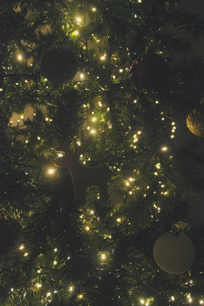 Árbol Navidad Decoración Oro Rojo Verde Blanco Estrella Reloj Pared — Foto de Stock