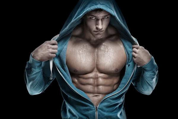 atletik erkek fitness modeli gövde gösteren altı bohça abs. olduğunu