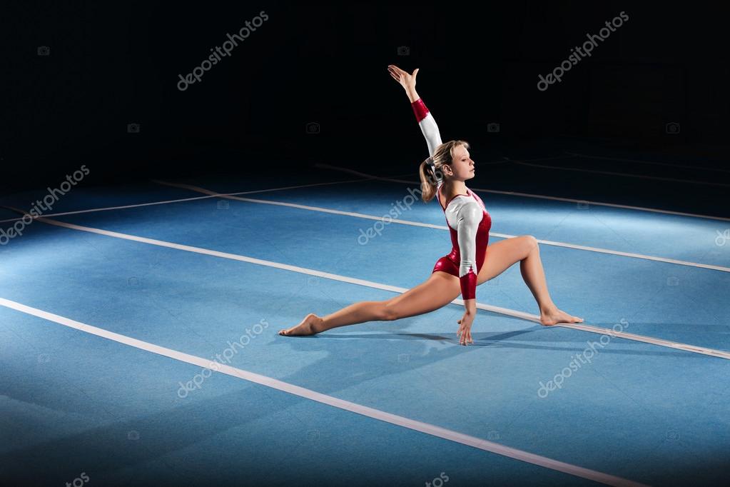 Portrait of young gymnasts competing in the stadium — Stock Photo