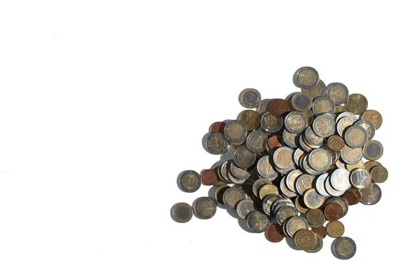 동전은 사업적 풍요를 바탕으로 배경에 있습니다 — 스톡 사진
