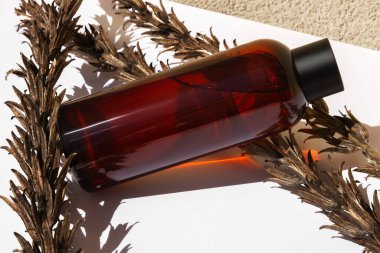 Serum, yüz yağı. Tonik, özüt. Yüz bakımı.