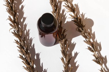 Serum, yüz yağı. Tonik, özüt. Yüz bakımı.