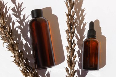 Serum, yüz yağı. Tonik, özüt. Yüz bakımı.