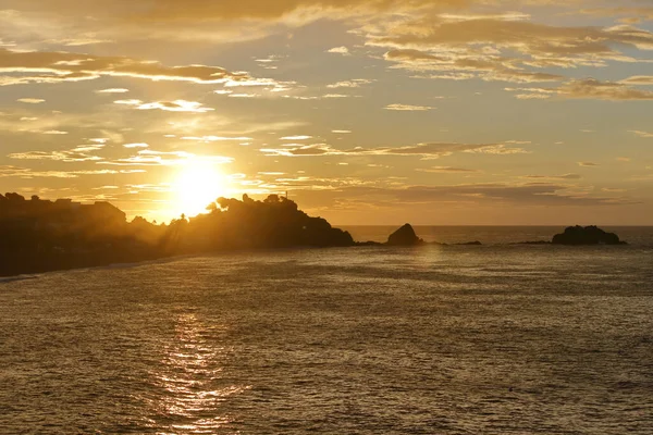 Восход Солнца Средиземноморском Побережье Рядом Пляжем Скалой Сан Кристобаль Альмунекар — стоковое фото