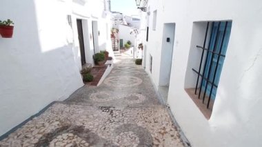 Sokaklar ve tipik Frigiliana yerleri, beyaz Axarquia kasabası, turizm beldesi, Malaga, Endülüs, İspanya