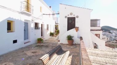 Sokaklar ve tipik Frigiliana yerleri, beyaz Axarquia kasabası, turizm beldesi, Malaga, Endülüs, İspanya