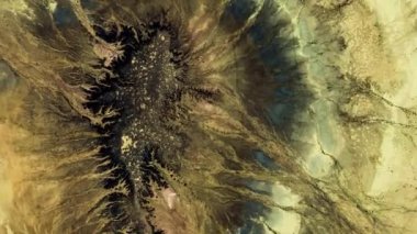  Afrika 'nın çöllerinin soyut doğaüstü videosu havadan, soyuttan mecaza