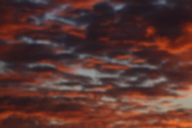 Manzara arkaplanı için odaklanmış günbatımı fotoğrafı