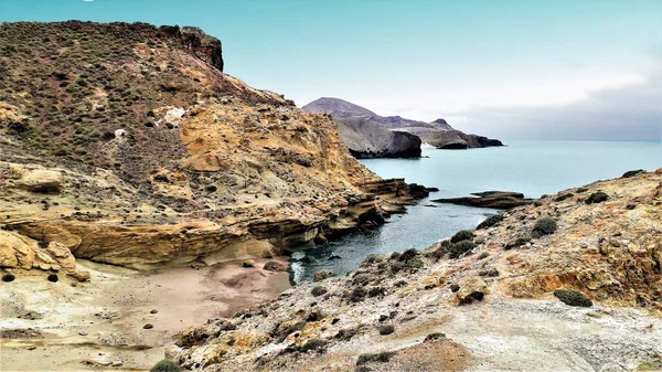 Coal Creek Deniz Tarafından Aşınan Lav Dilleri Otomatik Klastik Boşluklar — Stok fotoğraf