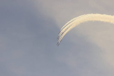 dublörlük yapan savaş uçakları, hava saldırısı, savaş, hava muharebesi gibi.,