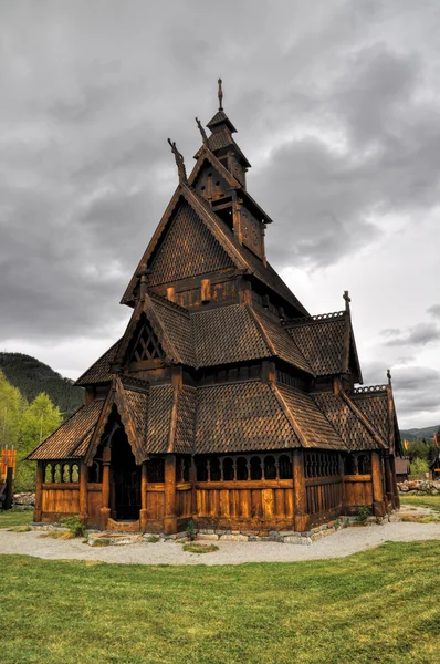 Gol, Holzkirche in Norwegen — Stockfoto