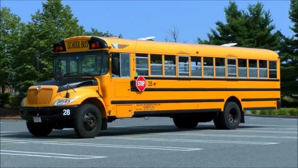 školní autobus parkoviště