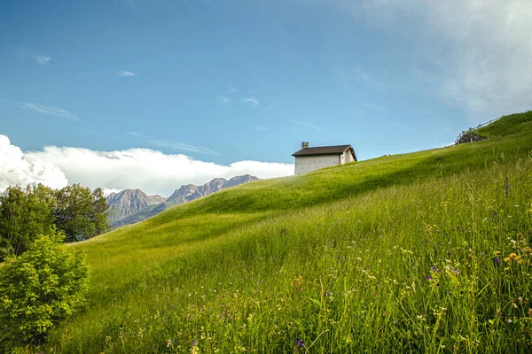 Switzerland Nature Travel Alpine Scenery Scenic Traditional Mountain Village Popular — Stockfoto