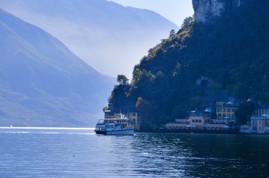 dağlar, riva del garda İtalyan göller Kuzey İtalya'nın garda Gölü üzerinde