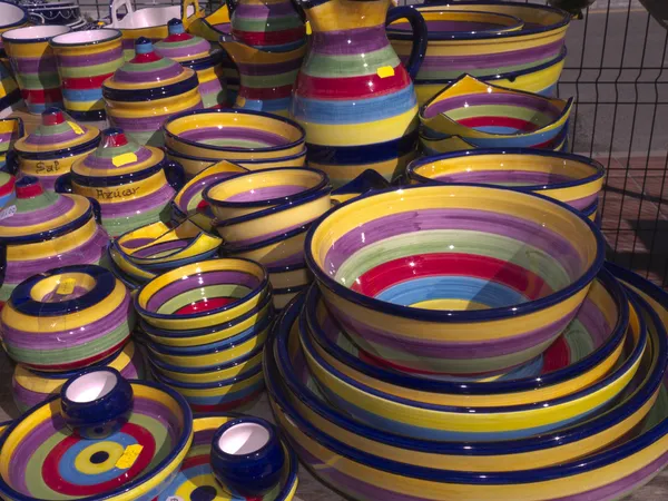 Ceramiche sul mercato inRfrigiliana Andalucia Costa del Sol Spagna — Foto Stock