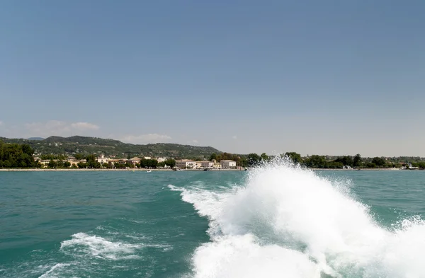 Gardone Riviera no Lago de Garda, na Itália — Fotografia de Stock