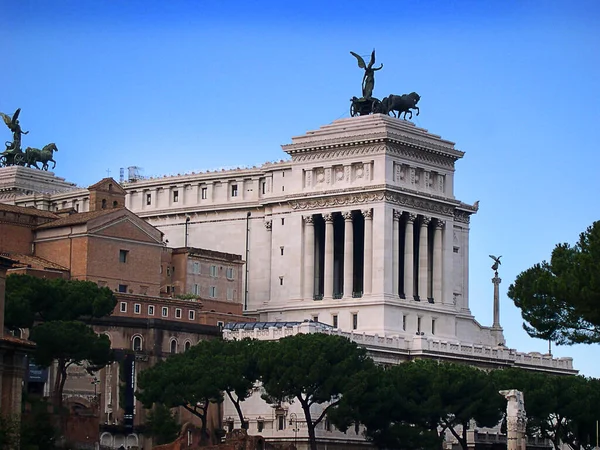 Monumentet Victor Emmanuel Rom Smeknamnet Bröllopstårtan Och Växelvis Maskinskrivaren Byggdes — Stockfoto