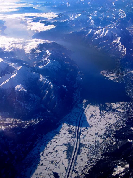 Looking Alps Flying Rome January Clear Winter Air Meant Mountains — Stock Photo, Image