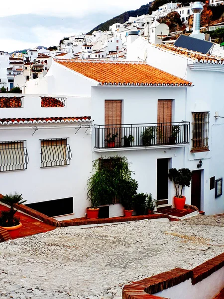 Frigiliana Endülüs Güney Spanya Bölgesinin Alpujarra Dağlarındaki Güzel Beyaz Köylerinden — Stok fotoğraf